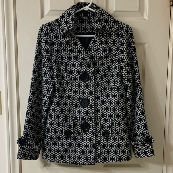 Talie Jackets & Blazers - 🌷3 for $25🌷Talie, US S, White & Black Floral Pattern Wool Blend Lined Pea Coat